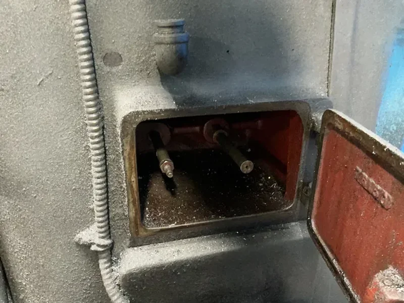 CINCINNATI 11” X 52” HORIZONTAL MILL  -  2 MH