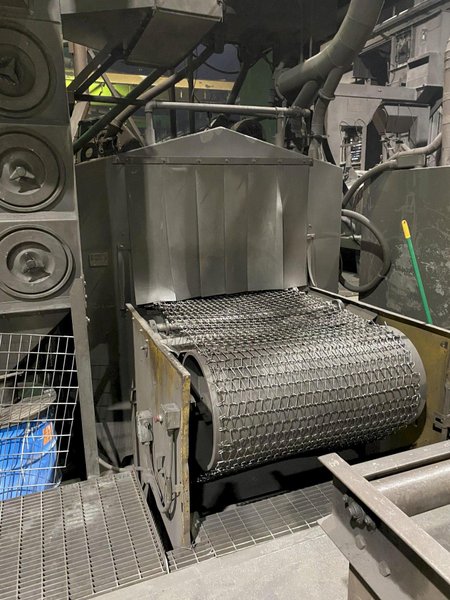30&quot; WIDE X 4 WHEEL PANGBORN MESH BELT SHOT BLAST MACHINE. STOCK # 1265521