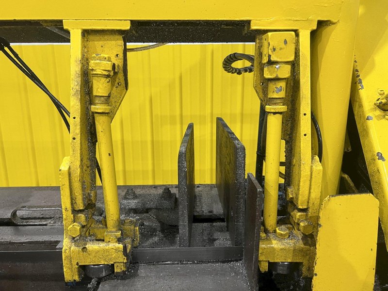 15" X 17" WF WELLS MODEL #F-15 TWIN POST HORIZONTAL BANDSAW: STOCK #20619