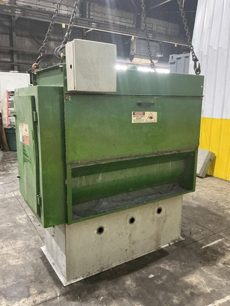 36" X 29" X 30 HP BALEMASTER MODEL #4030G-8 AUTO TIE HORIZONTAL BALER 2007: YOBRO #25000