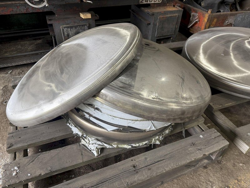 STAINLESS STEEL FLANGED TANK HEADS: STOCK #23191