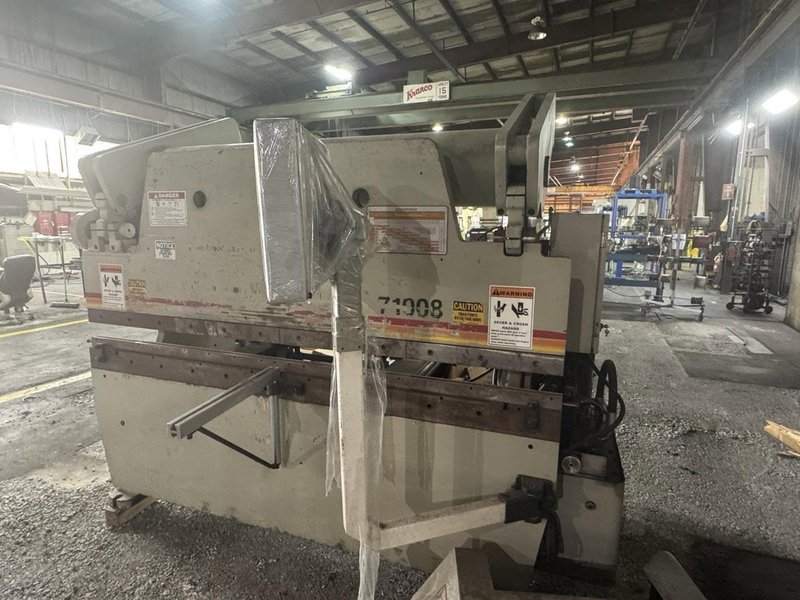 100 Ton x  8′ Accurpress 71008 Press Brake, 2003