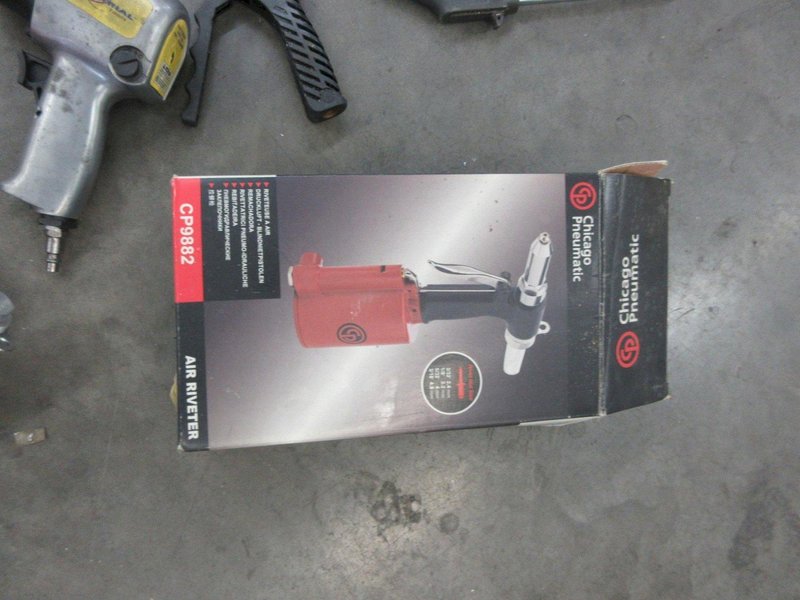 Pneumatic Air Tools, Impact Ratchets, Air Guns, Rivet Gun, Angle/Straight Die Grinders- Auction Item