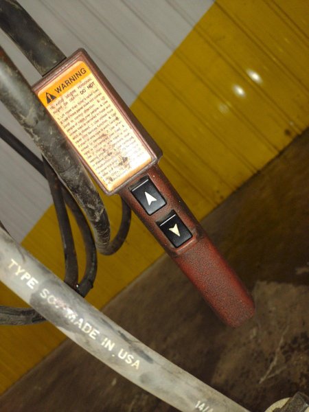 1 TON COFFING HOIST: STOCK #22474