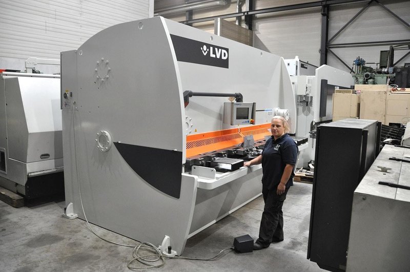 LVD - MVS-TS 3100 x 20 mm CNC