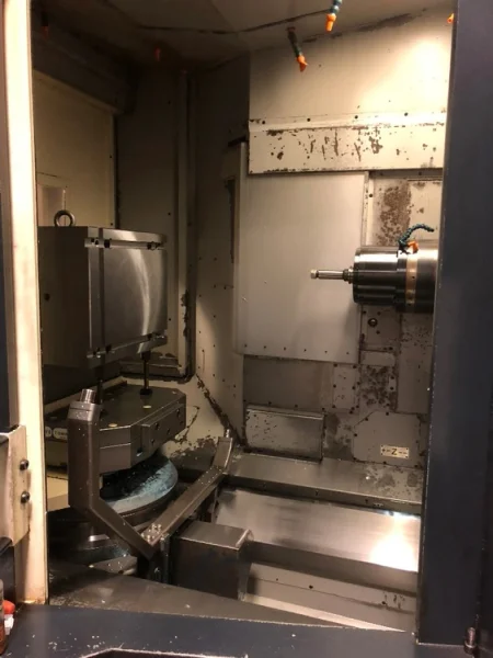 2005 MAKINO A61 | Machining Centers, Horizontal