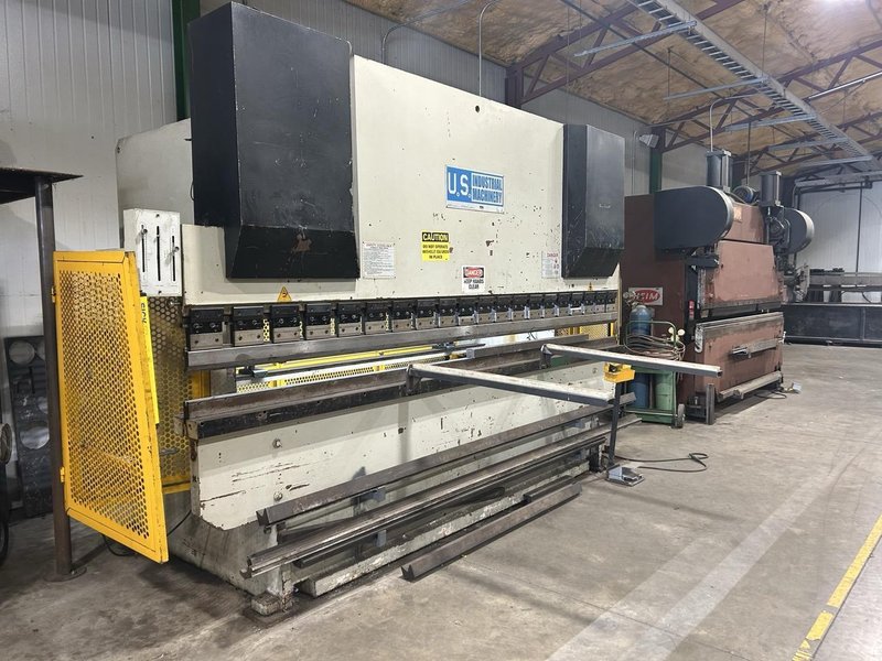 155 Ton x 12′ US Industrial 15512 Hydraulic CNC Press Brake, 2004 – Back Gauge