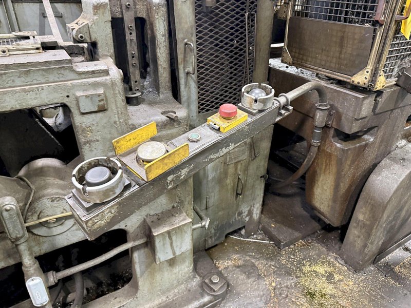 110 TON BLISS MODEL #C110 OBI PRESS: YOBRO #24268