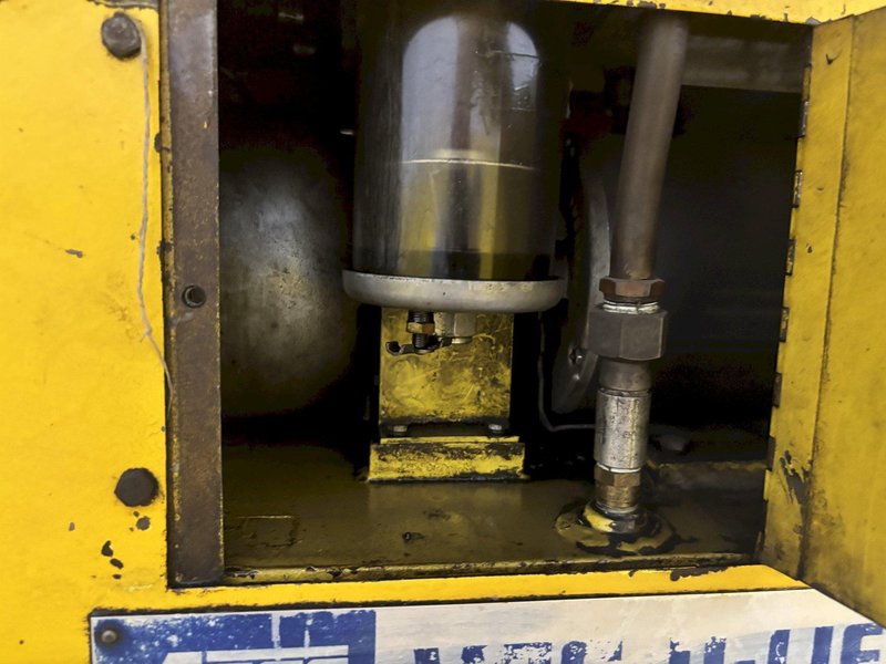 3,000 LBS ACCO MODEL #X7600-38-7-12-21-B8M VAC-O-LIFT VACUUM SHEET LIFTER: STOCK #11235