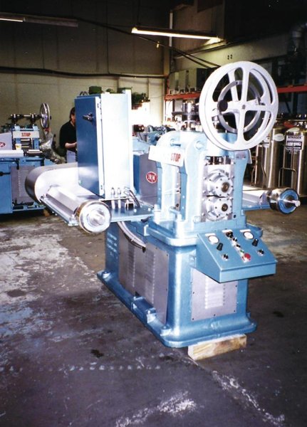 Standard Machinery 5&quot; x 8&quot; 2Hi Rolling Mill with Payoff and Recoiler