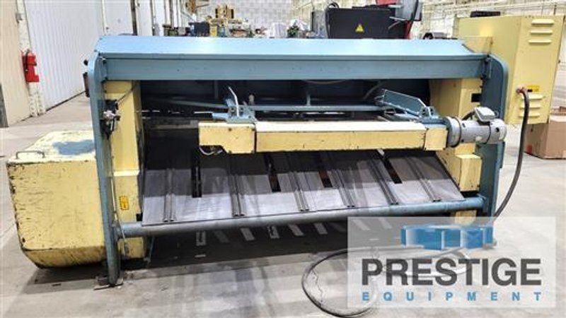 Amada M-2060 1/4" x 6'5" Mechanical Powered Squaring Shear