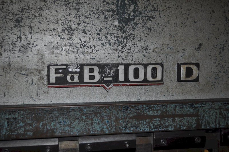100 TON X 122" AMADA PRESS BRAKE