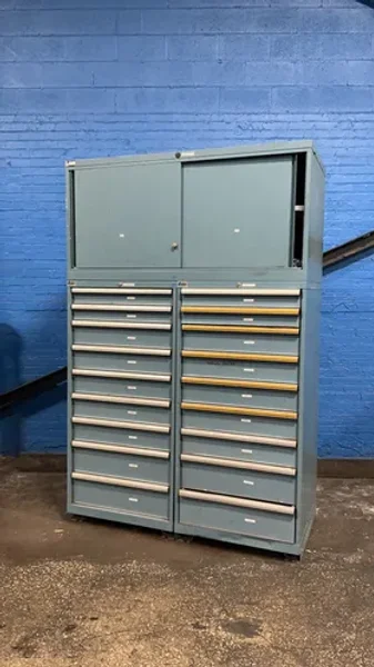 LISTA 18 DRAWERS TOOL CABINET