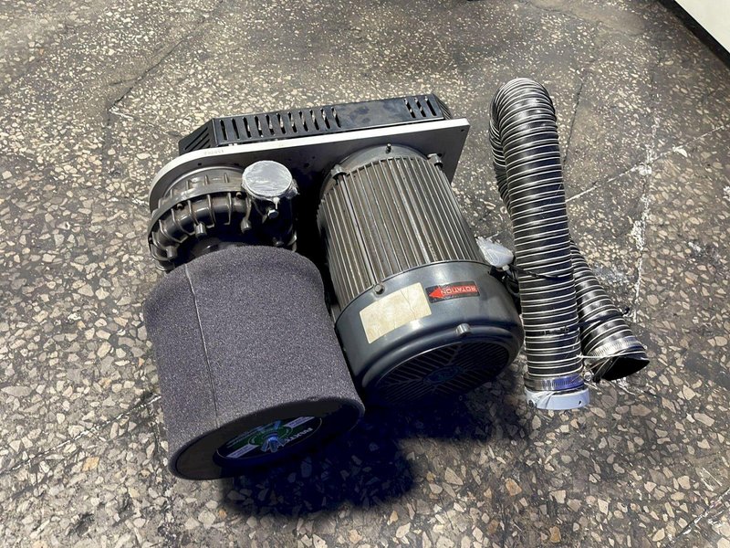 PAXTON 7.5 HP CENTRIFUGAL AIR BLOWER  -  AT700