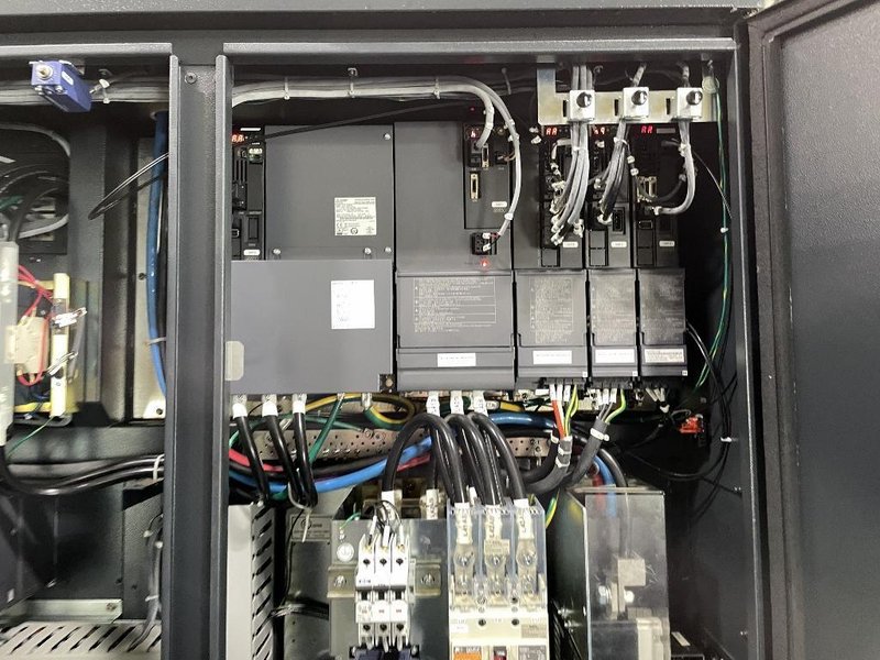 DMG Mori NHX5000 CNC Horizontal Machining Center with Pallet Changer, High Pressure Thru-Spindle Coolant, 60 Station Tool Changer,  15,000 RPM Spindle