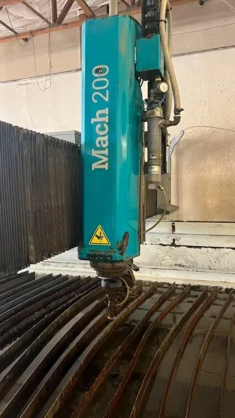 2019 FLOW MACH 200 4020 PIVOT PLUS | Waterjet Cutters