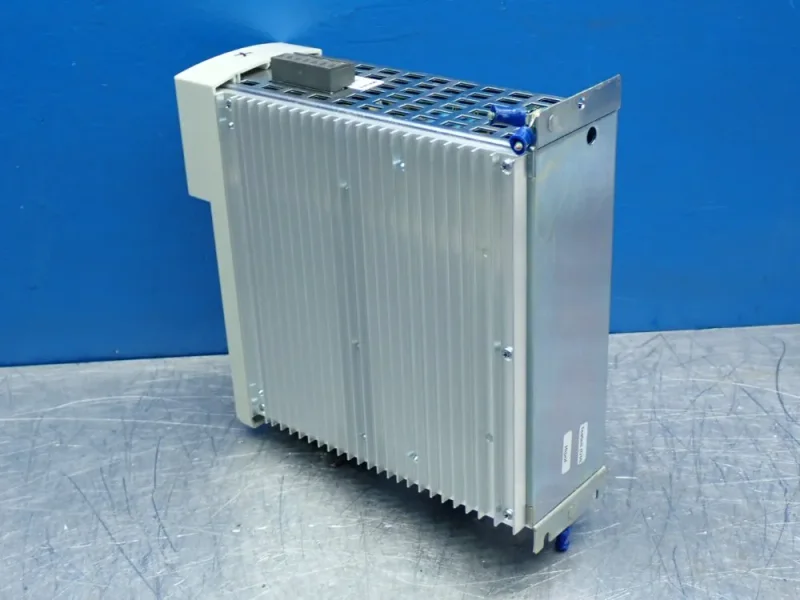 ALLEN BRADLEY 1.0KW, 2.0A OUTPUT, 2.7A INPUT KINETIX SERVO DRIVE  -  2097-V34PR3-LM
