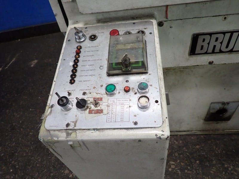 BRUDERER AG STAMPING PRESS  -  BSTA 20
