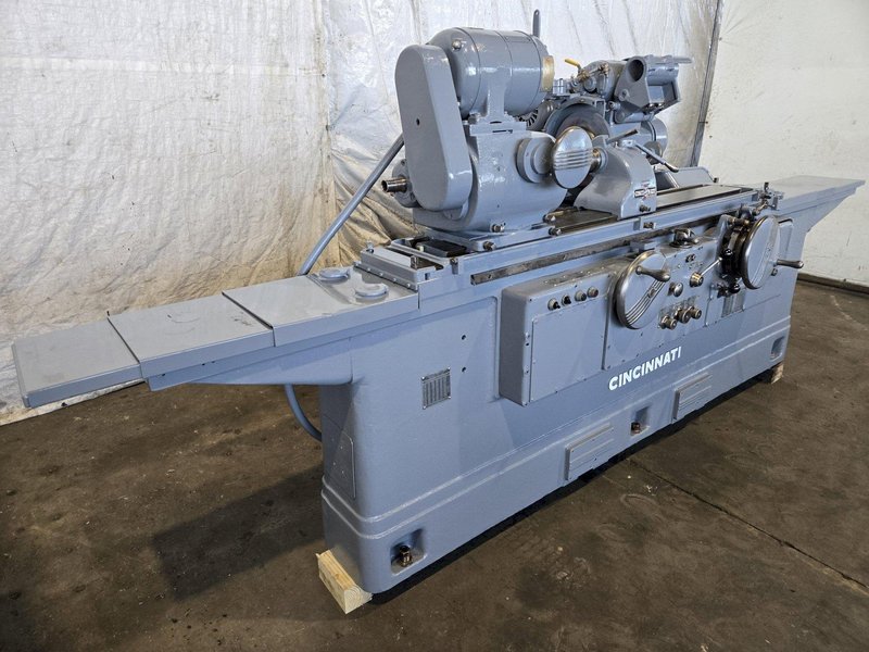 12" X 36" CINCINNATI CYLINDRICAL GRINDER. STOCK # 0772626