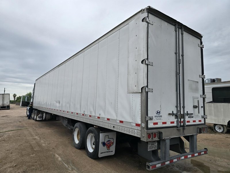 Hyundai Translead 53′ Reefer Trailer, 2016 – Thermo King SB-210 – Air Ride – Swing Doors