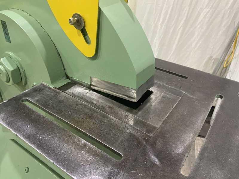 90 TON PIRANHA MODEL P-90 HYDRAULIC IRONWORKER: STOCK # 4205