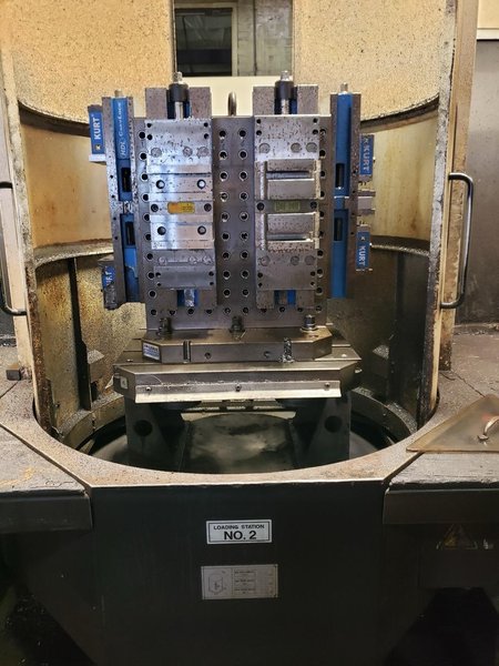 Mazak Nexus 6800-II HMC, 2012 – 8 Pallet System, Probing, TSC