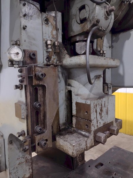 60 TON BLISS MODEL #C-60 OBI STAMPING PUNCH PRESS 8&quot; STROKE: STOCK #23462