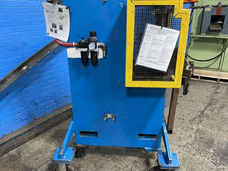 BTM CORPORATION 15”X10” C-FRAME TOGGLE PRESS  -  P-20-H X 3 T400-EPRL-EPEL
