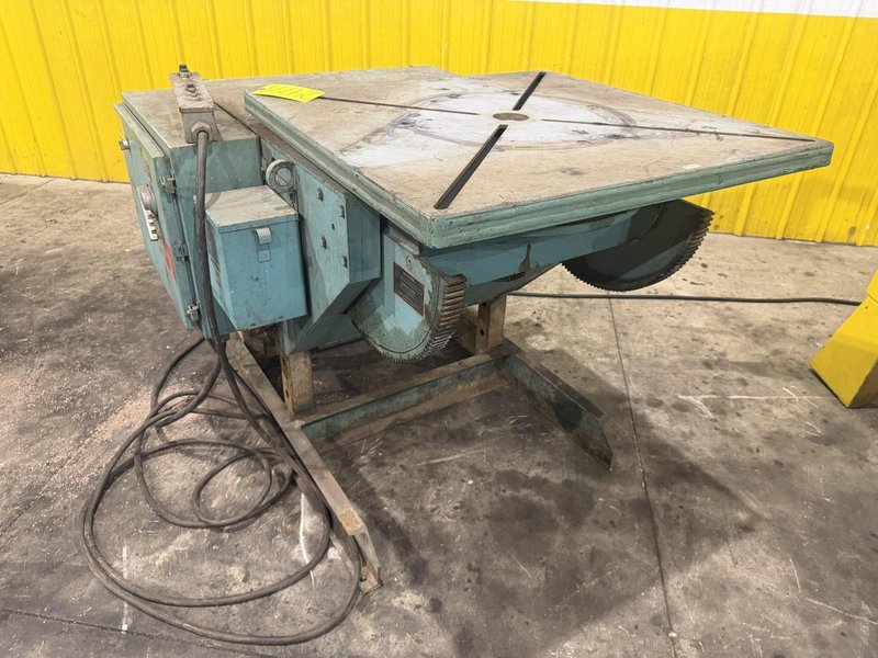 4,500 LBS ARONSON MODEL #HD45A WELDING POSITIONER: YOBRO #24779