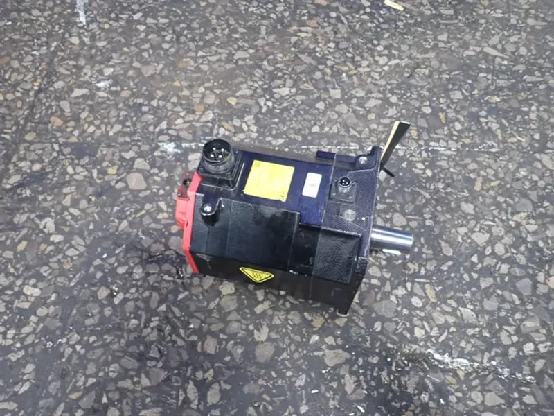 Fanuc  4.3 Kw Servo Motor  - Ai Sr30/3000-b / A06b-2041-b605#0042