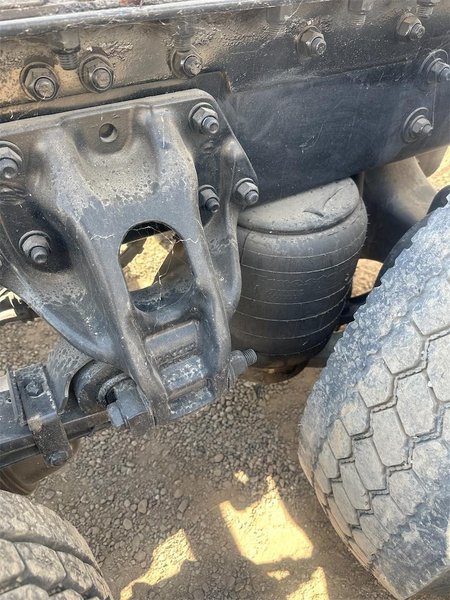 2022 Kenworth T680 1XKYD49X5NJ499897