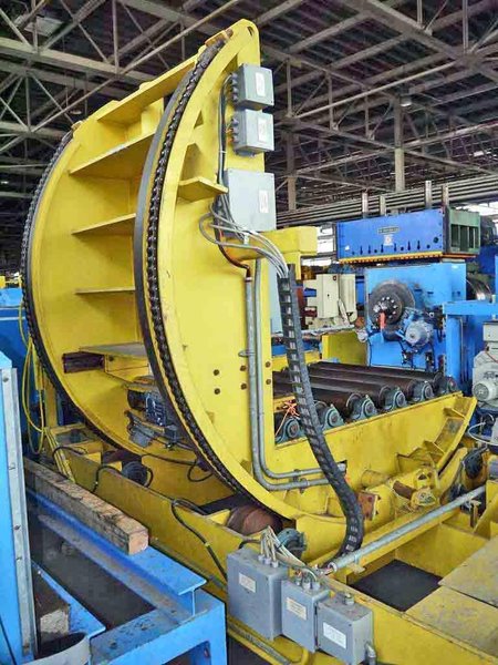 22,000# x 72&quot; AIM Traveling Upender