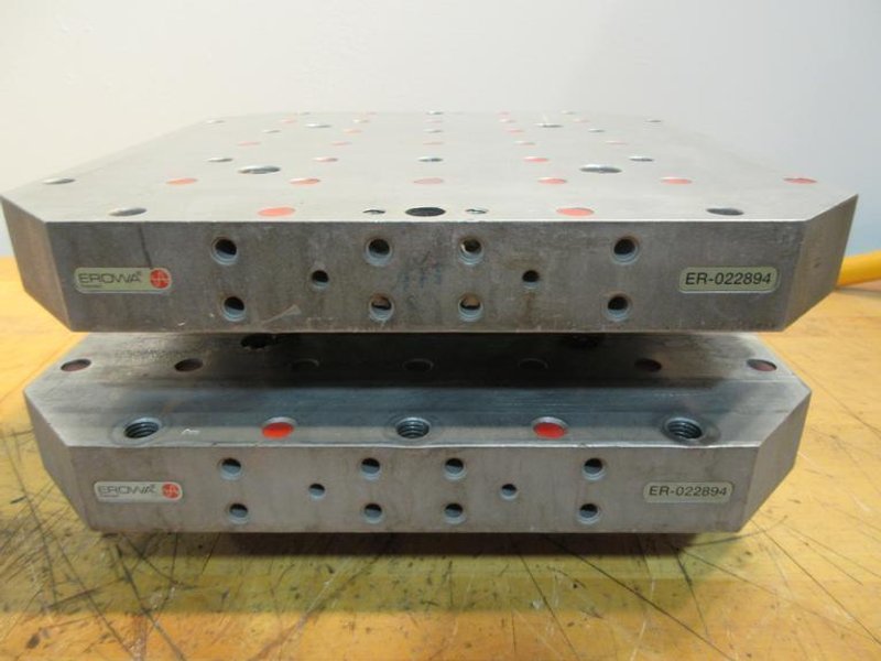 EROWA ER-022894 320mm X 320mm Pallet 2"x2" Non-Threaded Grid Pattern- Auction Item