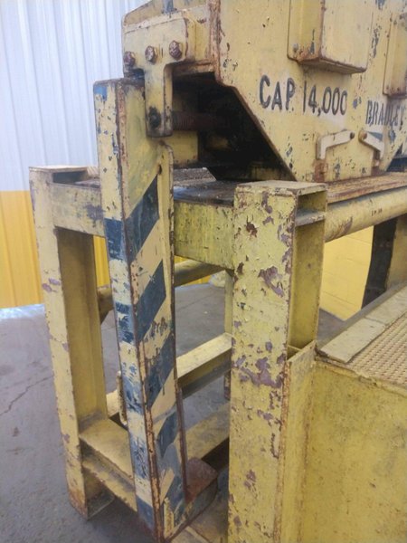 14,000 LB 7 TON X 26&quot; TO 60&quot; X 72&quot; OD BRADLEY MOTORIZED COIL GRAB: STOCK 13233