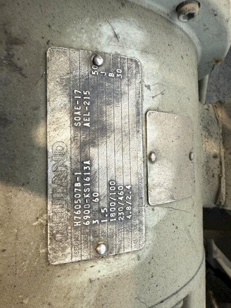 FULLY REFURBISHED 300 TON VERSON C2-300-72-42T PRESS RAM. STOCK # 0469724