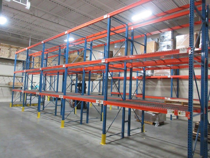 Pallet Racking - (2) Back to Back Bays: (10) 14'H x 42" Uprights, Teardrop Style, (30) 8' Shelves, Wire Decking- *NO CONTENTS*- Auction Item