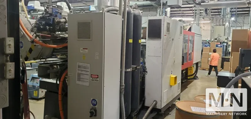 350 TON 53 OZ FERROMATIK MILACRON MODEL KTEC350 INJCTION MOLDER MFG 2013