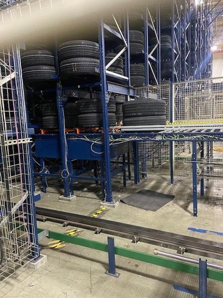 Mecalux Automated Stacker Crane System – 5 Cranes, 10 Lanes, 82′ × 78′ Footprint