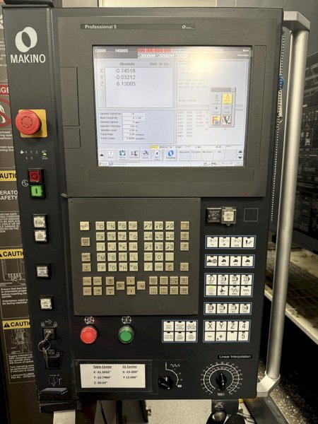 Makino F9 CNC Vertical Machining Center For Sale - 2015