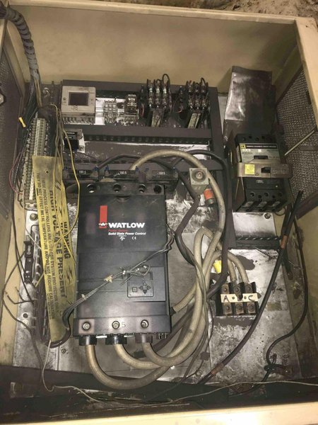 THERMTRONIX SF-1200 ELECTRIC RESISTANCE STATIONARY FURNACE S/N 941209 WITH CONTROLS