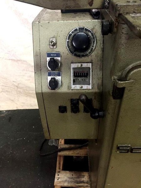 Schenker KA-1B Staple Machine