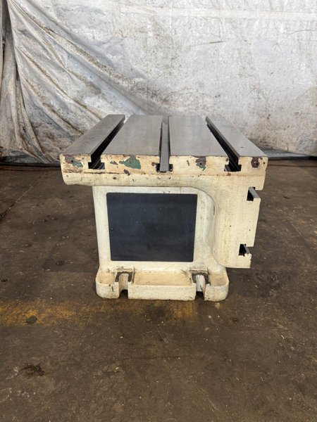 24" W X 18" D X 18" T CARLTON T-SLOTTED DRILL BOX TABLE. STOCK #0542926