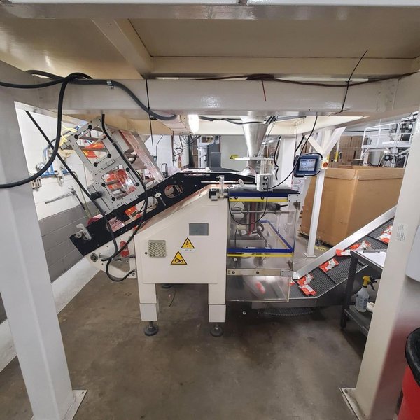 Ilapak VT 1000 Vegatronic 500 VFFS Bagger Only, 2004 – Includes Spare Wear Parts