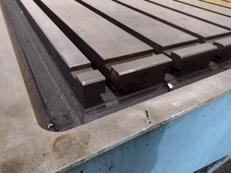 90&#039;&#039; X 130&#039;&#039; T SLOTTED LAYOUT TABLE / FLOOR PLATE: STOCK 17536