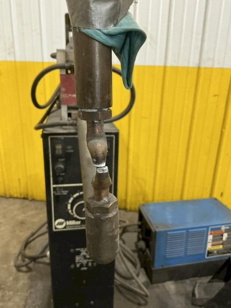 20 KVA MILLER MODEL #SSW-2040ATT ROCKER ARM SPOT WELDER &amp; SINGLE PHASE POWER SOURCE: YOBRO #25342