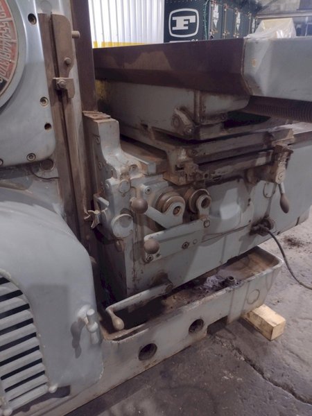 #4 K&amp;T MILWAUKEE MODEL # 420 TF-17 HORIZONTAL MILL: STOCK #18926