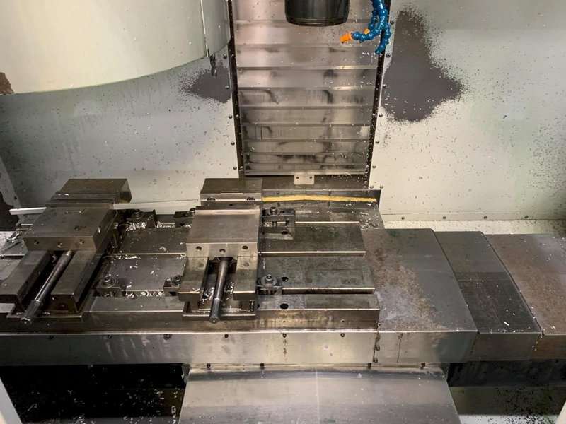 2002 HAAS VF-2D Vertical Machining Center