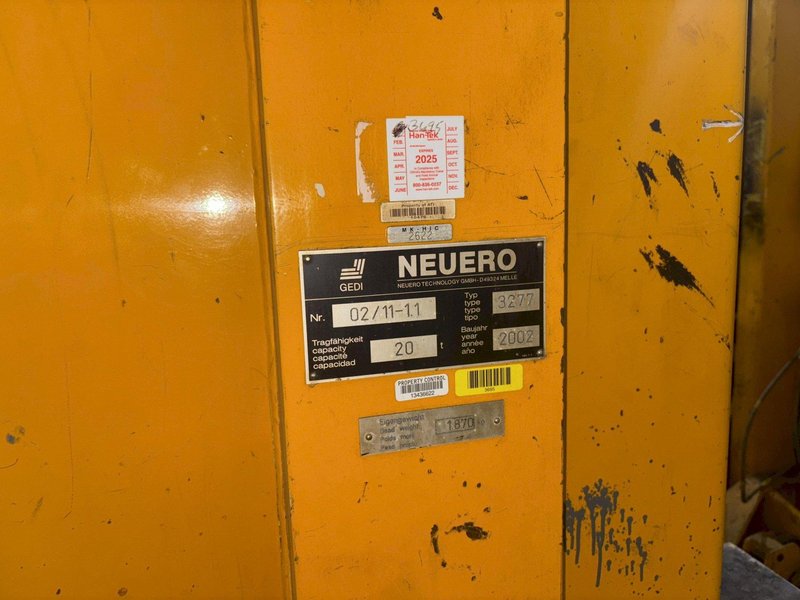 (4) 20 TON (160,000 LBS TOTAL) RAILWAY / NEUERO HEAVY DUTY MOBILE VERTICAL LIFT JACKS: YOBRO #23870