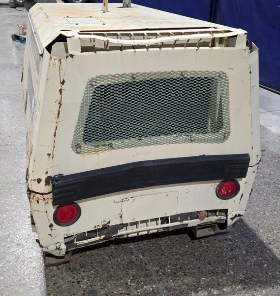 INGERSOL RAND P185WJD AIR COMPRESSOR USED