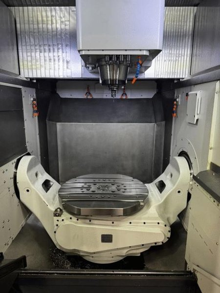 Doosan DVF-6500 5 Axis CNC Vertical Machining Center – 2023 Mill